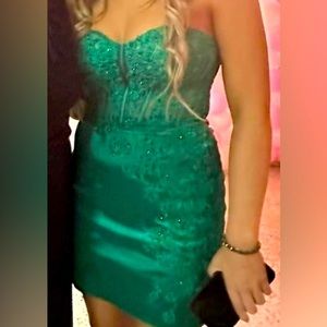 Sherri Hill 2023 dress